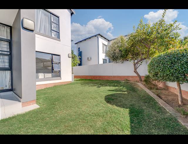 3 BEDROOM APARTMENT FOR SALE IN BROADACRES
